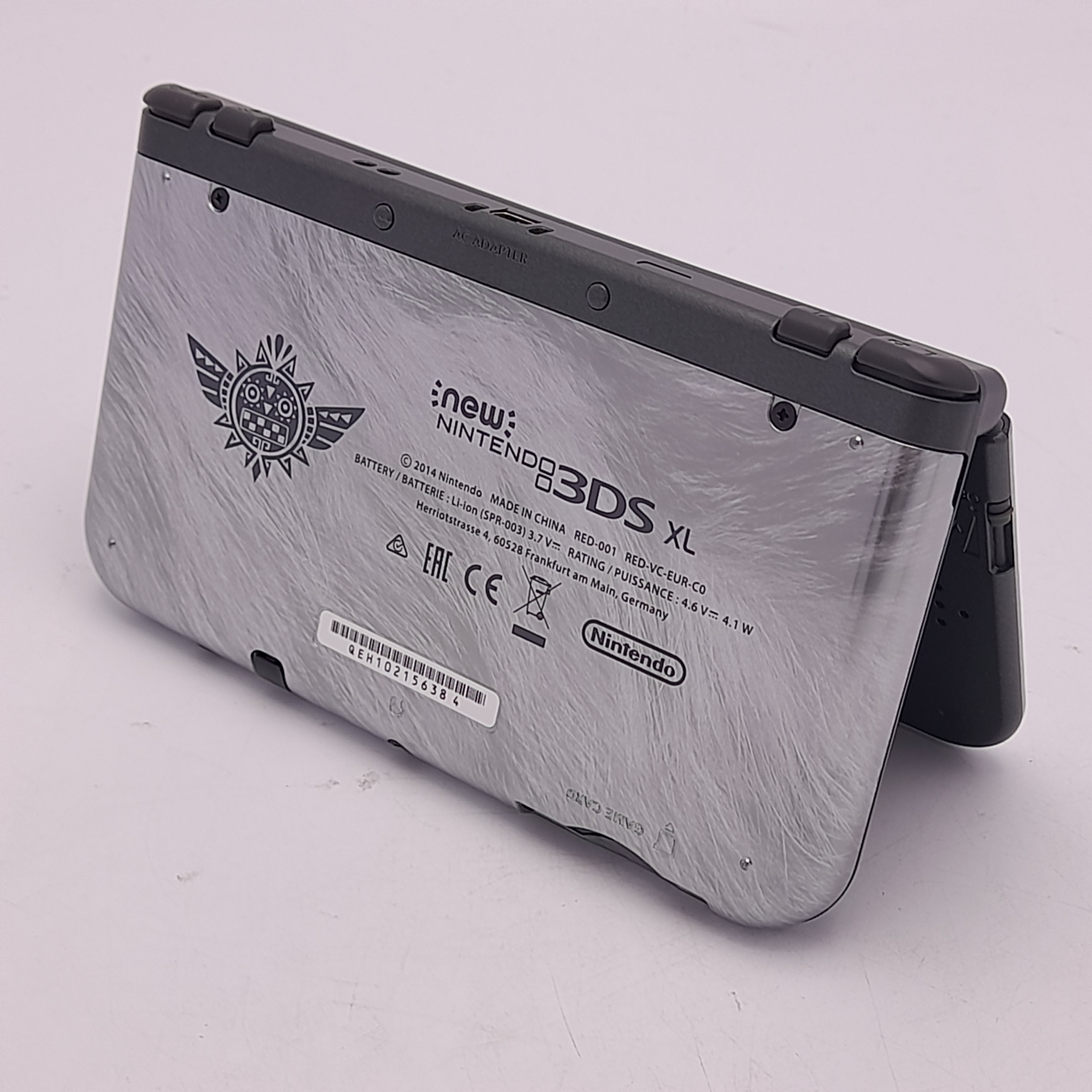 Foto van New Nintendo 3DS XL Monster Hunter 4 Ultimate Edition - Als Nieuw